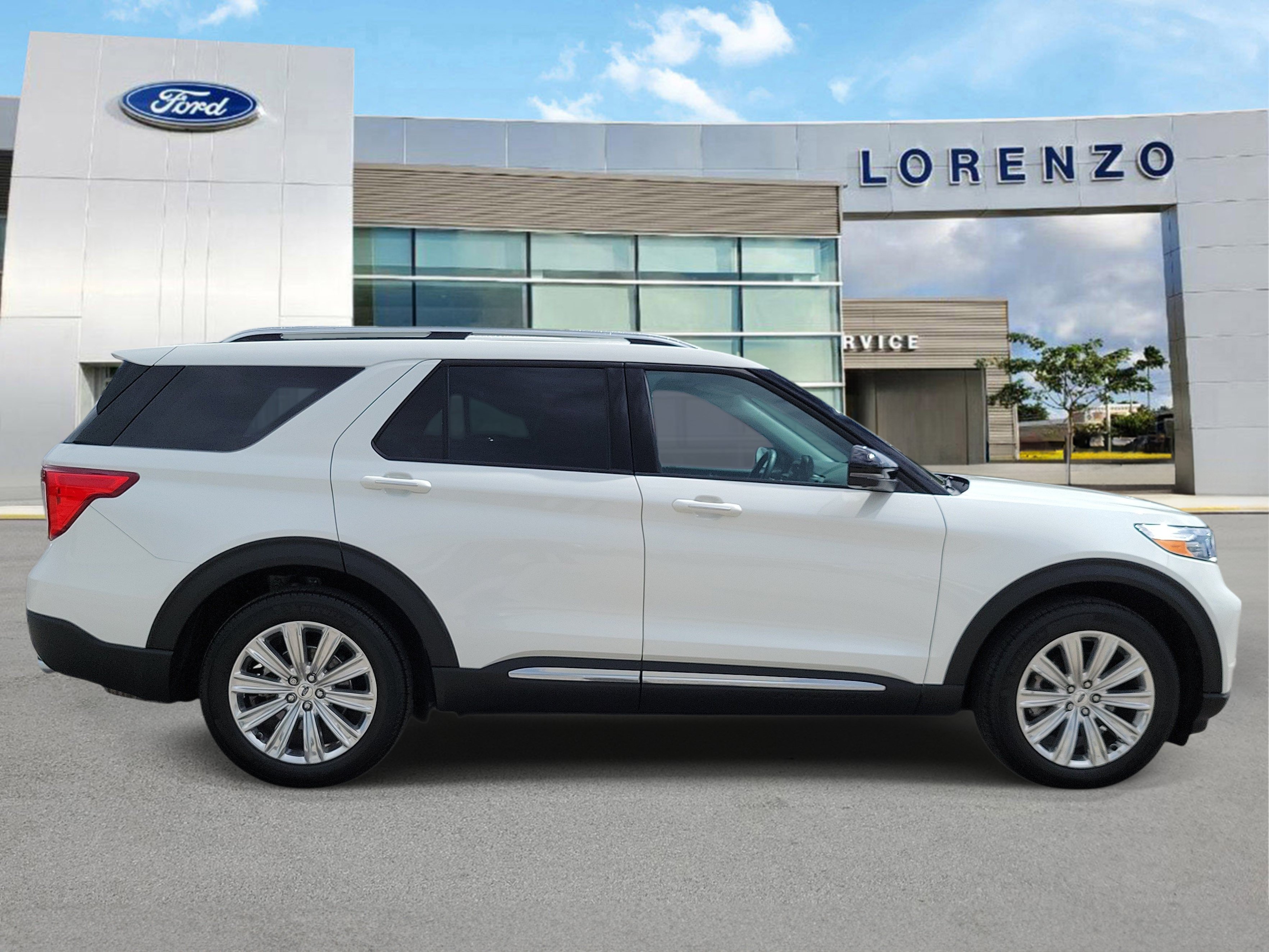 Certified 2023 Ford Explorer Limited w/ Limited Technology Package RWD image 4