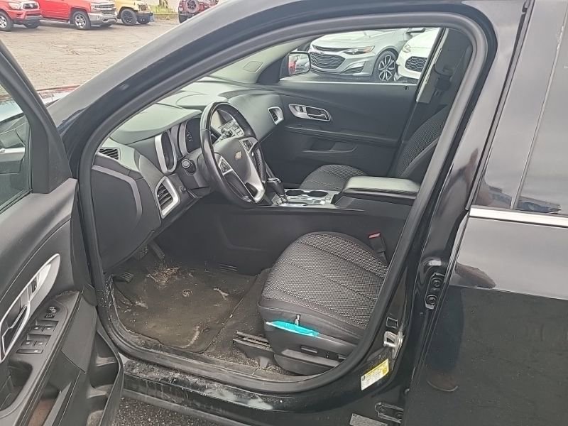 Used 2017 Chevrolet Equinox LT w/ Convenience Package image 13