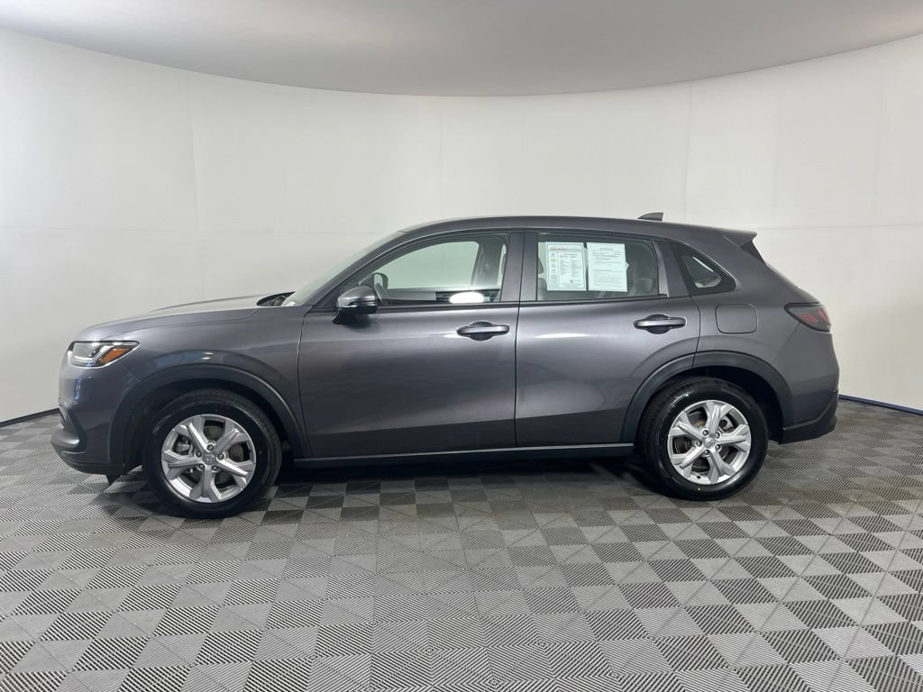 Certified 2024 Honda HR-V LX image 2