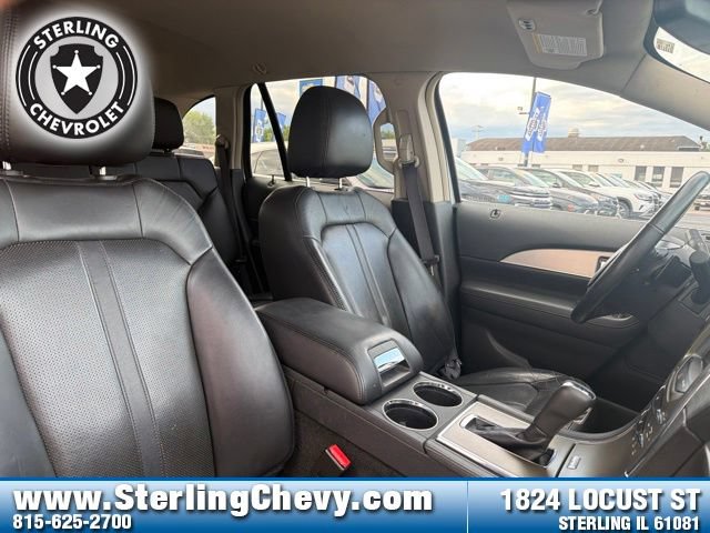 Used 2013 Lincoln MKX AWD image 12