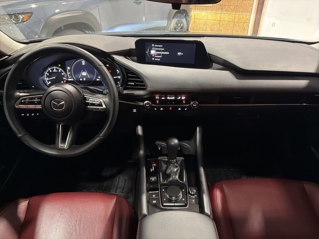 Used 2022 MAZDA MAZDA3 s image 27