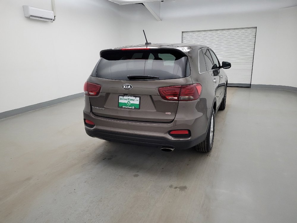 Used 2019 Kia Sorento LX image 7