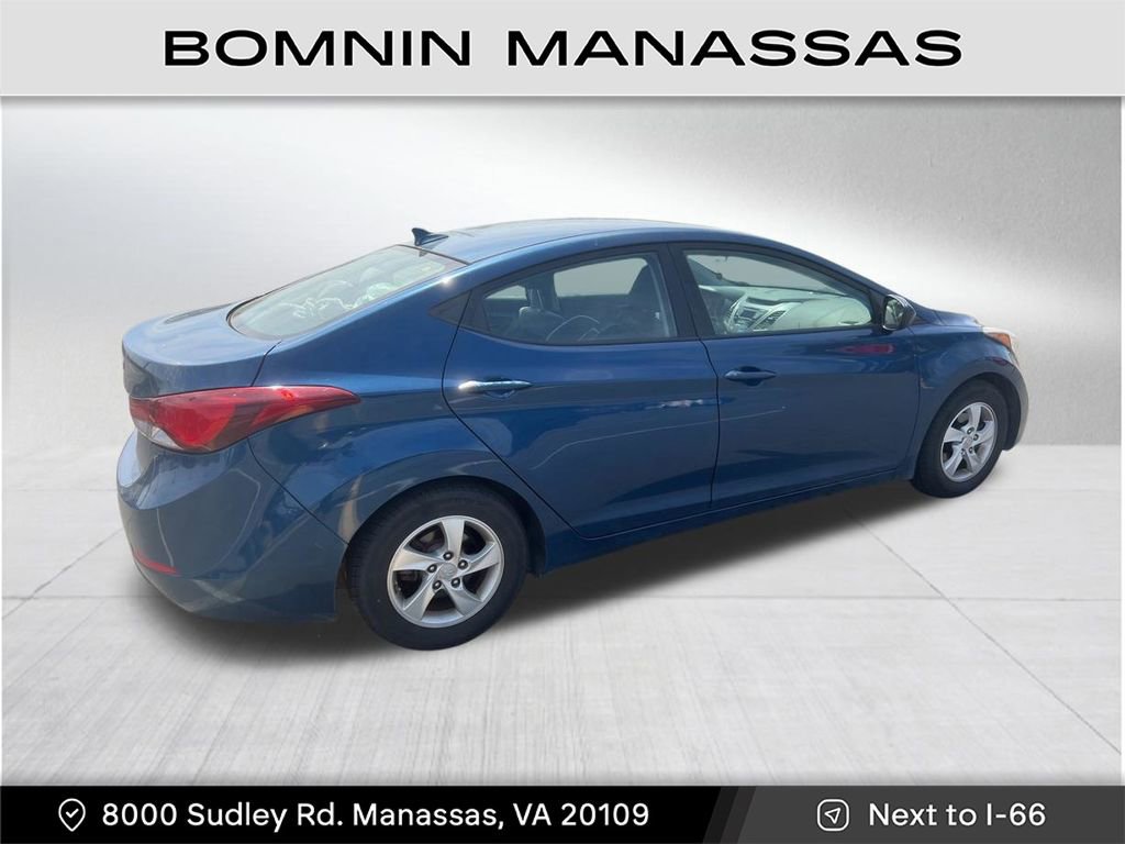 Used 2014 Hyundai Elantra SE FWD image 3