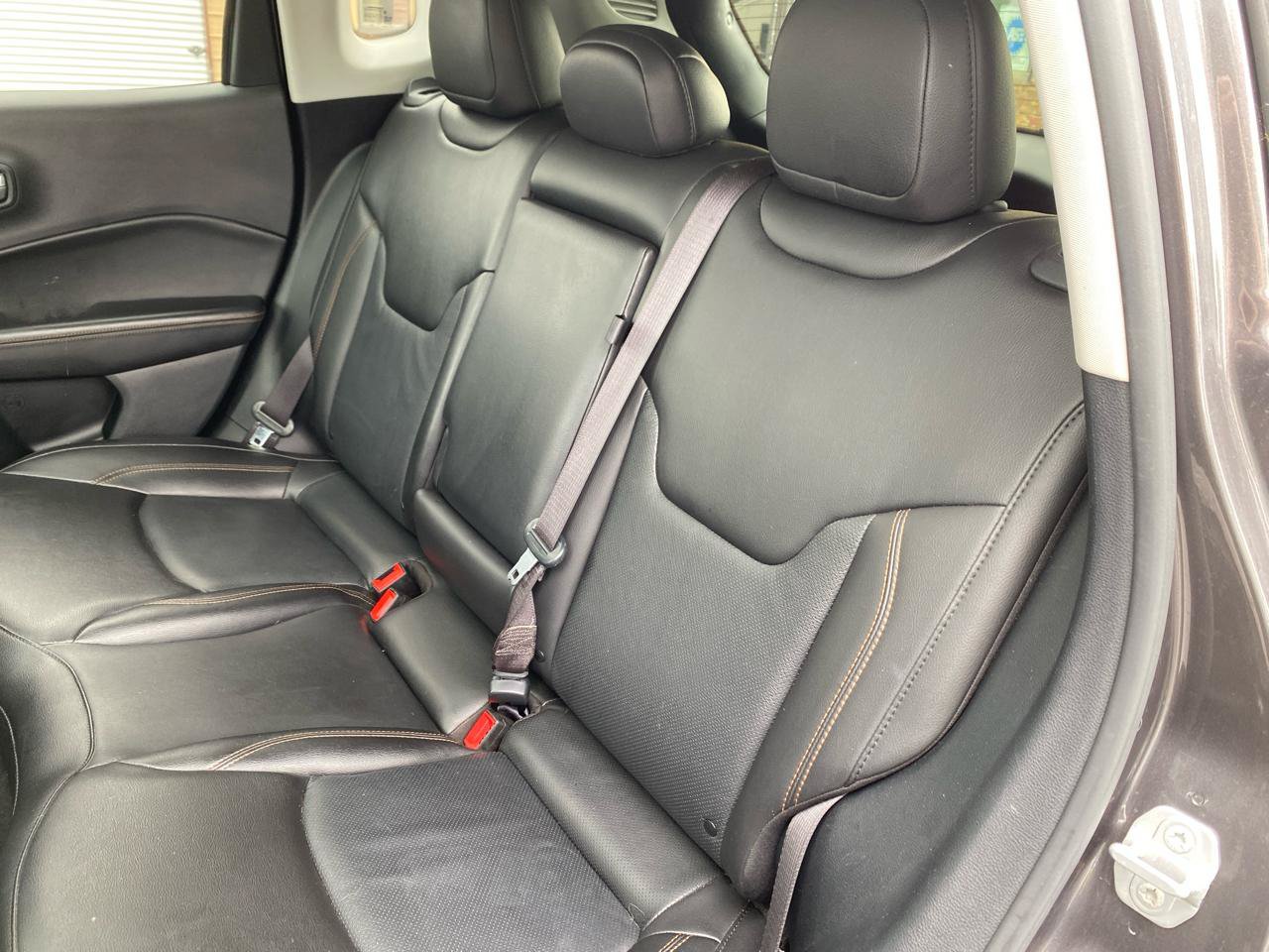 Used 2021 Jeep Compass Limited w/ Sun and Sound Group AWD/4WD image 7