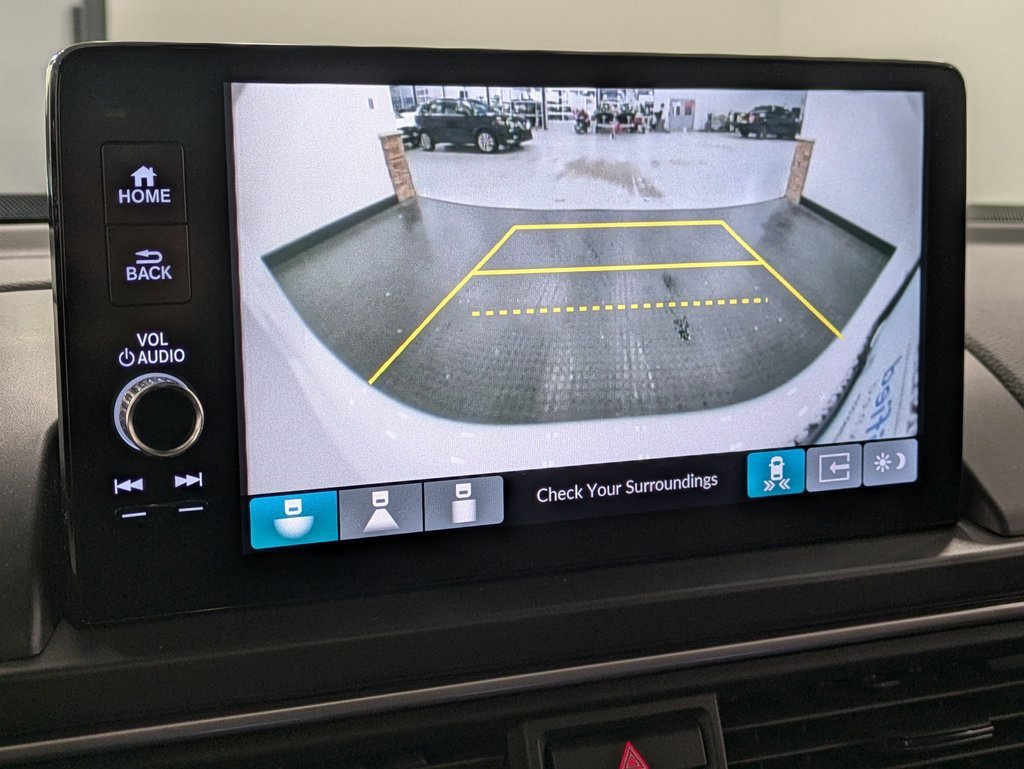 Certified 2023 Honda Pilot Touring image 12