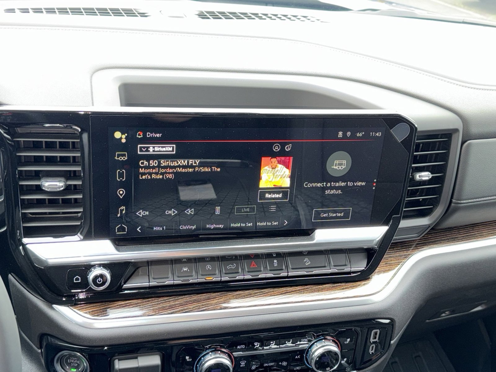 New 2026 GMC Sierra 1500 Elevation image 18