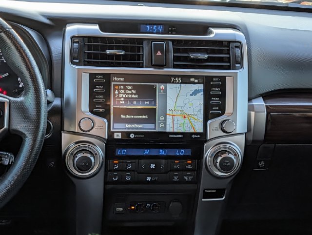 Used 2023 Toyota 4Runner Limited AWD/4WD image 15