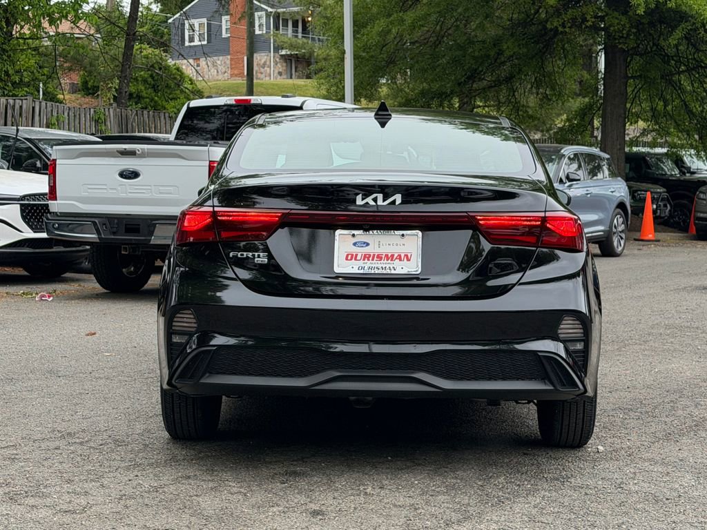Used 2022 Kia Forte Sedan FWD image 6