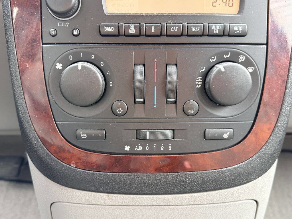 Used 2008 Chevrolet Uplander LT w/ Premium Seating Package FWD image 19
