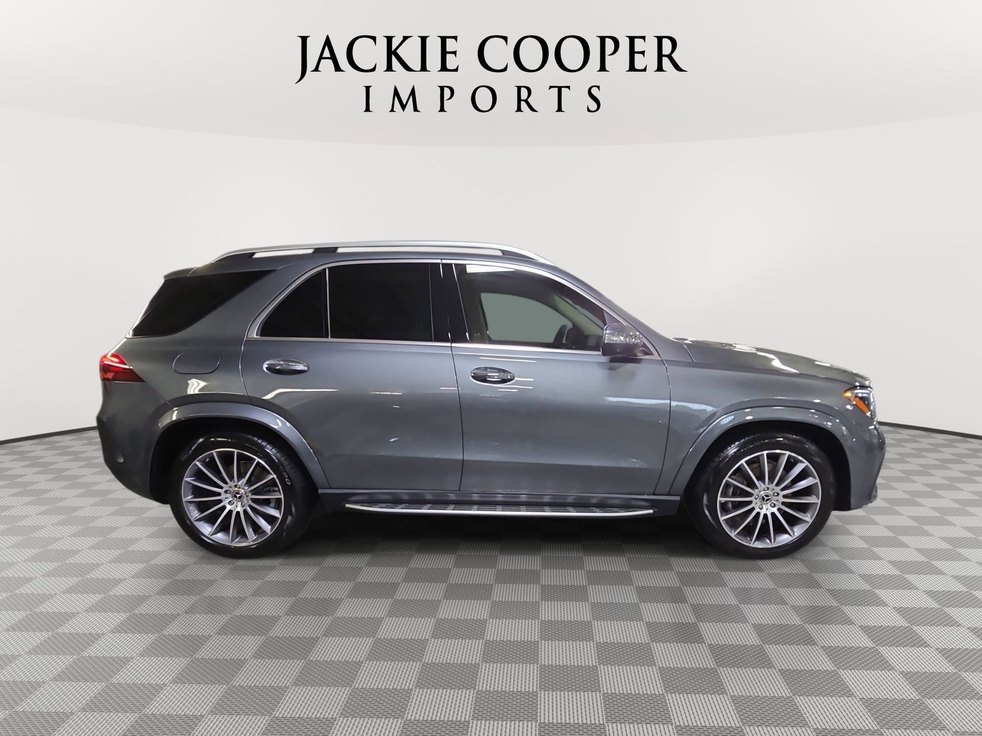 Certified 2026 Mercedes-Benz GLE 450 4MATIC image 4