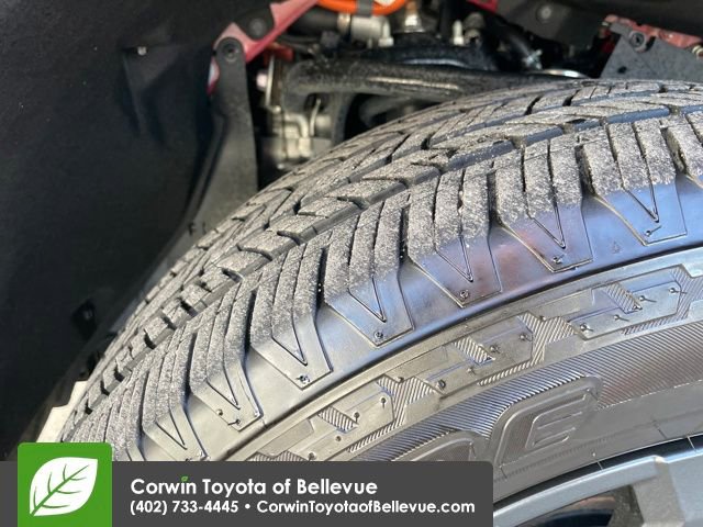 Certified 2024 Toyota Sequoia Platinum AWD/4WD image 28
