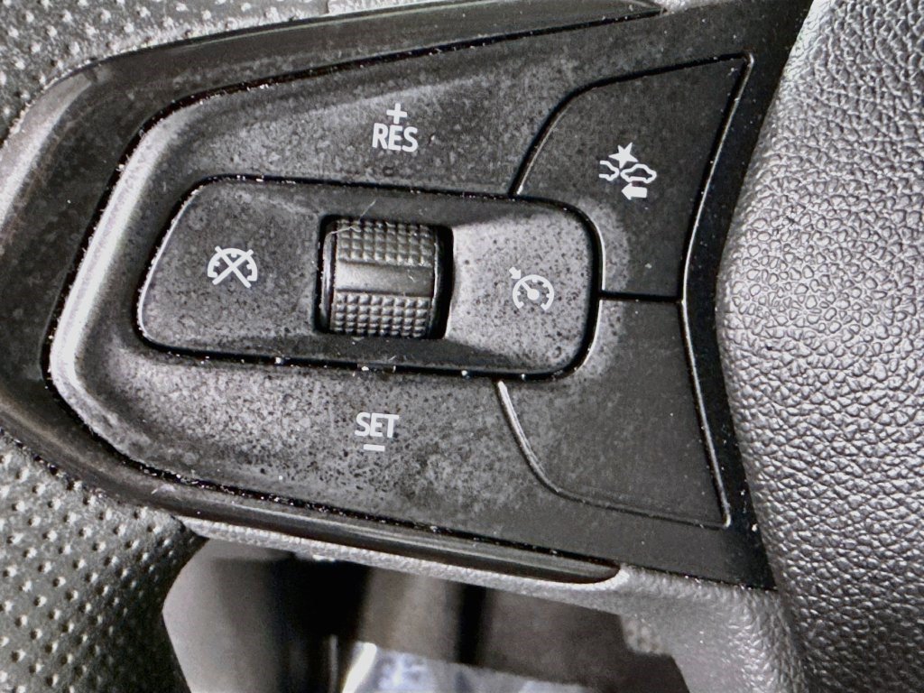 Used 2023 Chevrolet TrailBlazer LT w/ Convenience Package FWD image 13