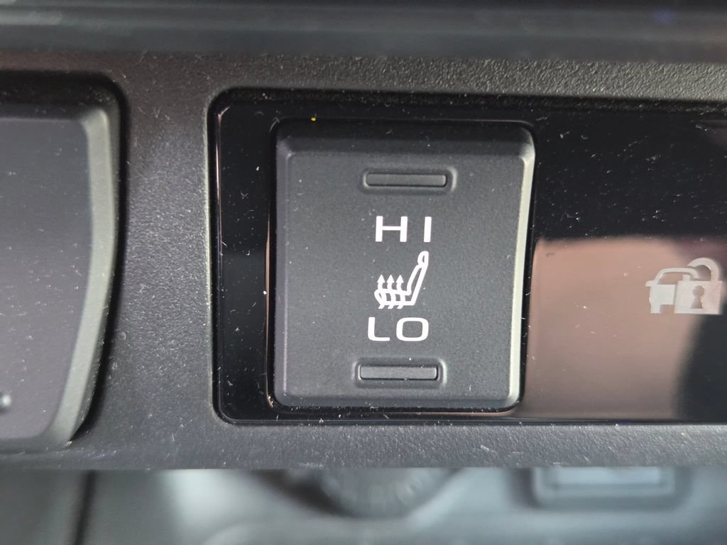 Used 2023 Toyota RAV4 XSE w/ XSE Grade Weather Package AWD/4WD image 15