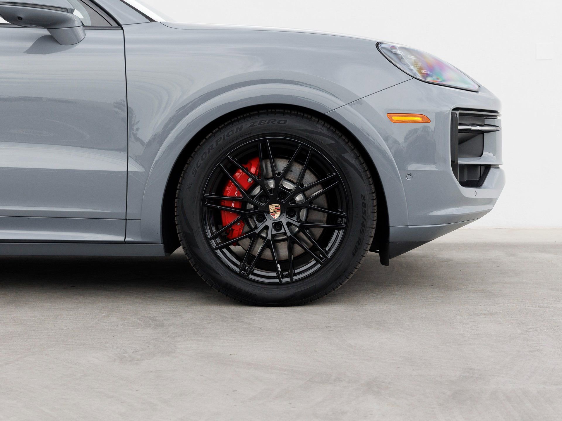 New 2026 Porsche Cayenne S image 11