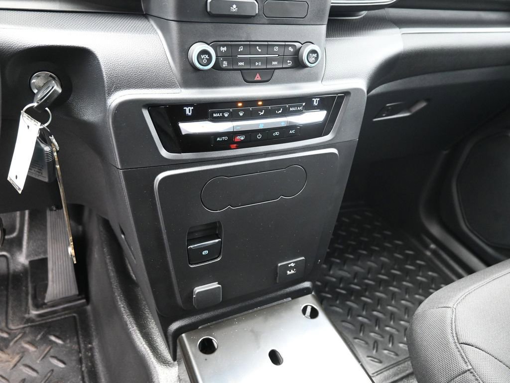 Used 2024 Ford Explorer 4WD Police Interceptor image 15