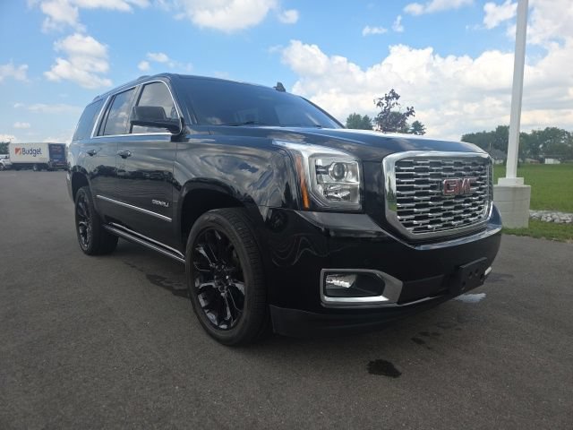 Used 2019 GMC Yukon Denali w/ Denali Ultimate Package AWD/4WD image 2