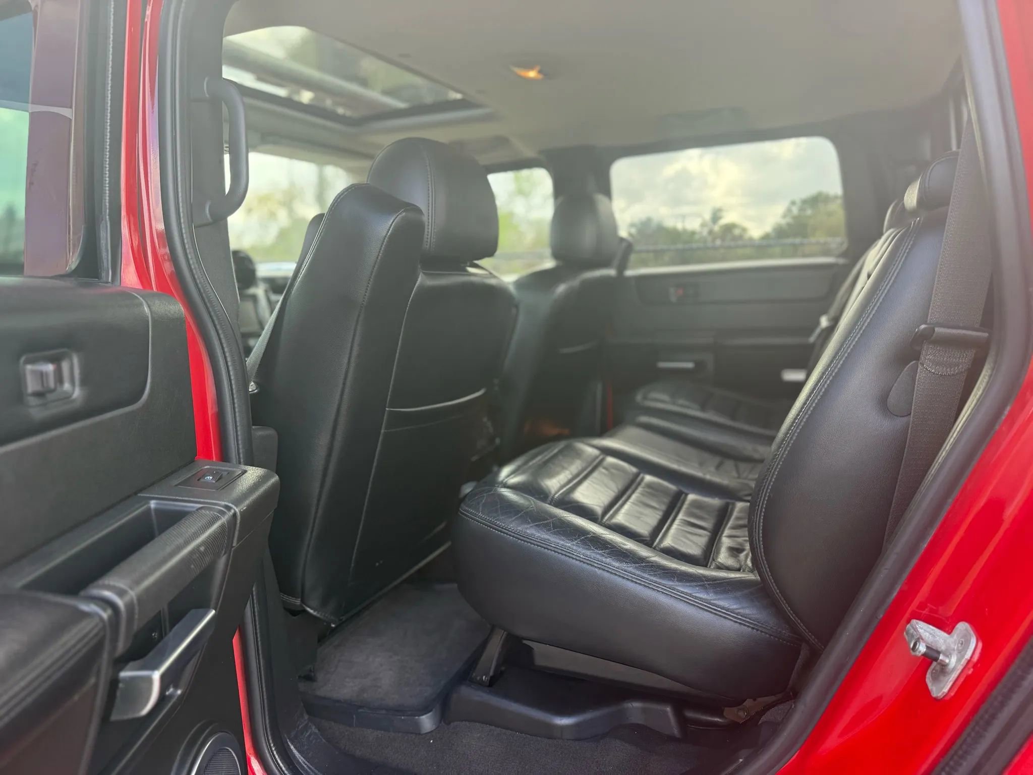 Used 2007 HUMMER H2 SUT w/ Special Edition image 10