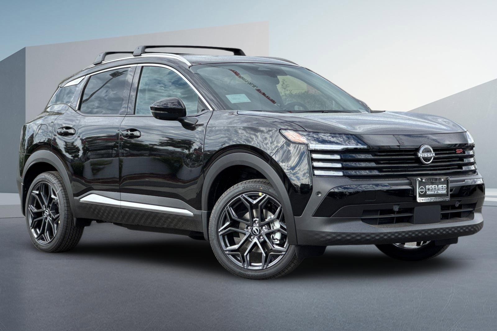 New 2026 Nissan Kicks SR w/ SR Premium Package video 2