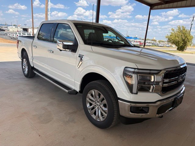 New 2026 Ford F150 Lariat w/ Equipment Group 501A Mid
