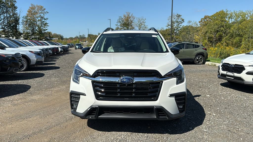 New 2025 Subaru Ascent Limited image 2