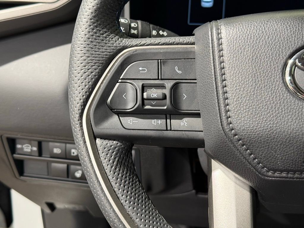 New 2026 Toyota Sequoia Platinum image 26