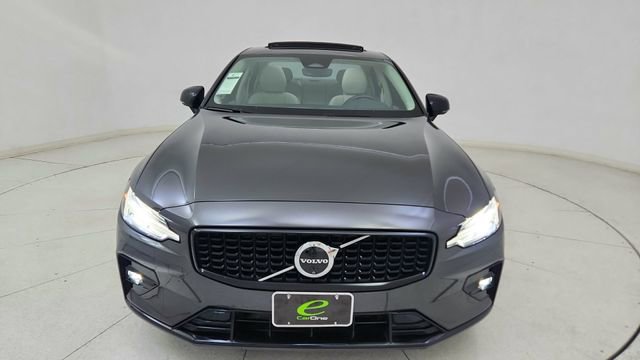 Used 2024 Volvo S60 B5 Plus w/ Climate Package image 13