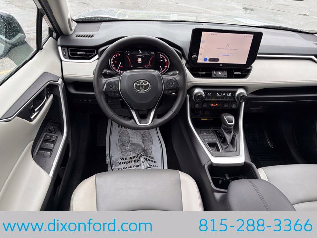 Used 2024 Toyota RAV4 XLE Premium AWD/4WD image 22
