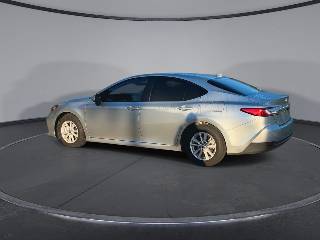 Used 2026 Toyota Camry LE FWD image 6
