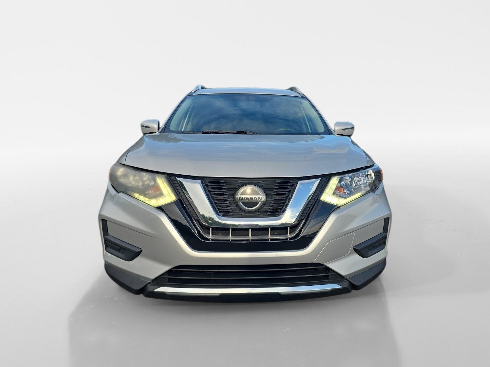 Used 2018 Nissan Rogue SV FWD image 9