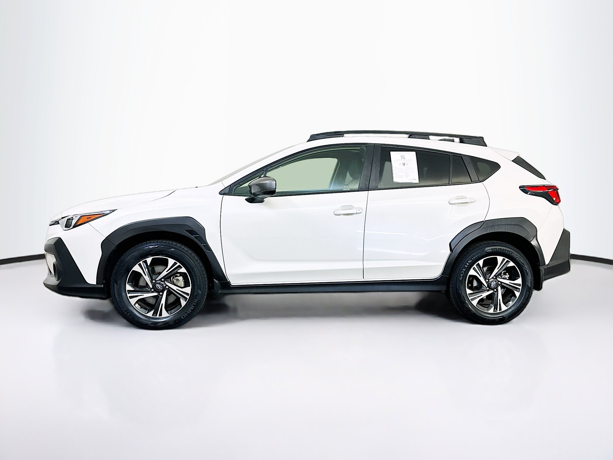Used 2024 Subaru Crosstrek 2.0i Premium AWD/4WD image 4