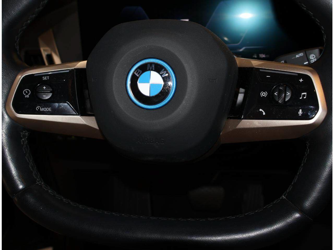 Certified 2024 BMW iX xDrive50 AWD/4WD image 20