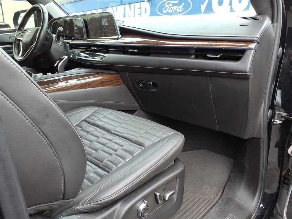 Used 2021 Cadillac Escalade Premium Luxury Platinum AWD/4WD image 9