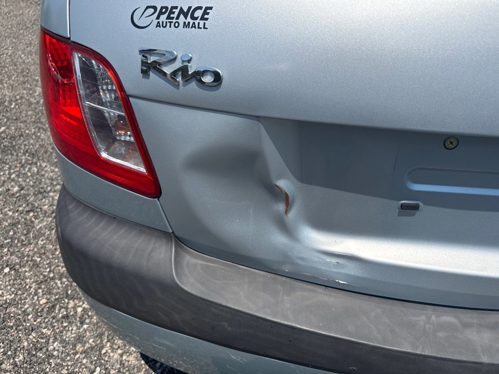 Used 2006 Kia Rio Sedan image 9