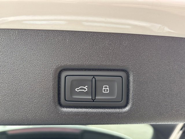 New 2025 Audi Q5 Premium Plus image 33
