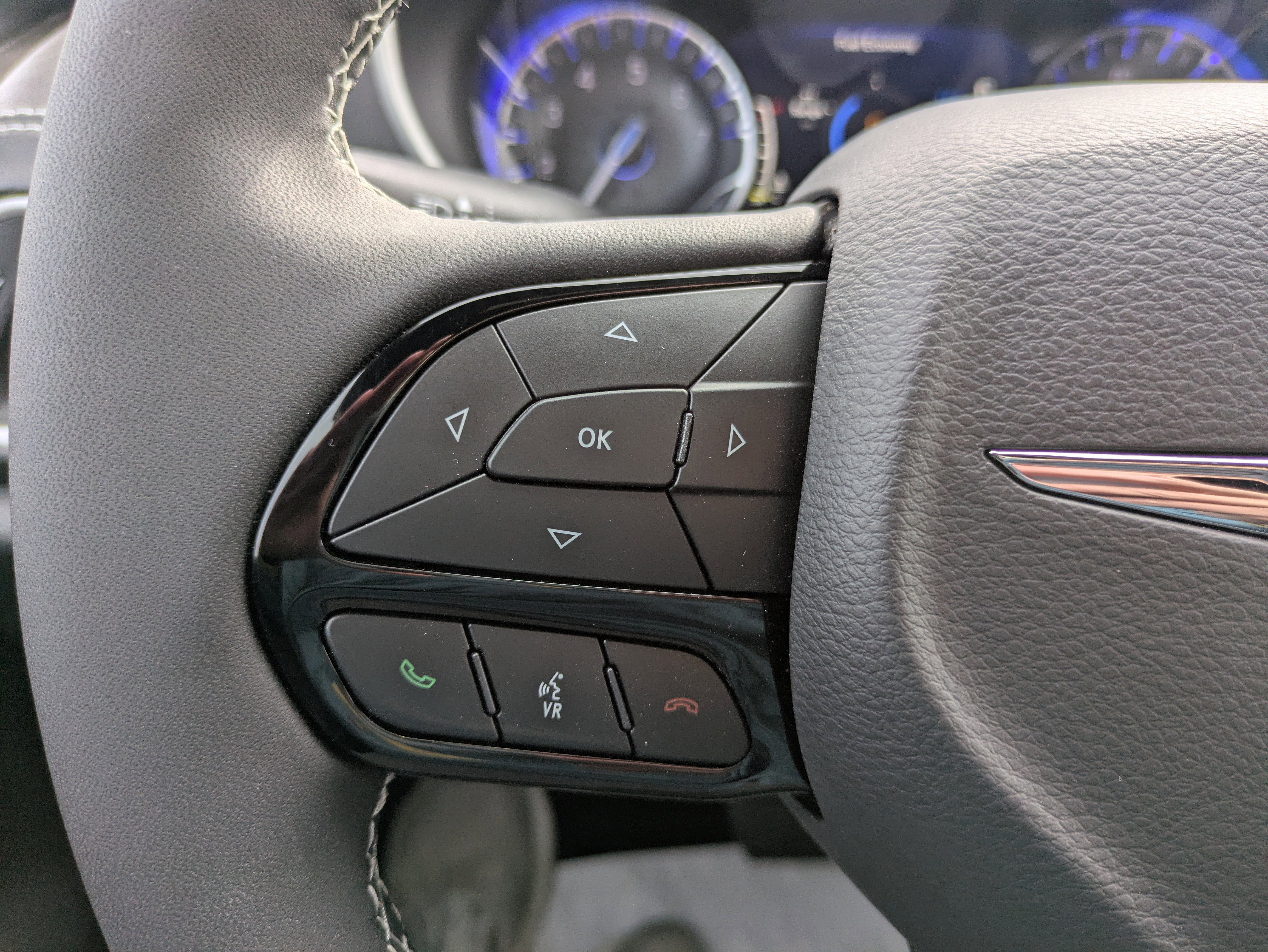 New 2026 Chrysler Pacifica Select w/ S Appearance Package image 18