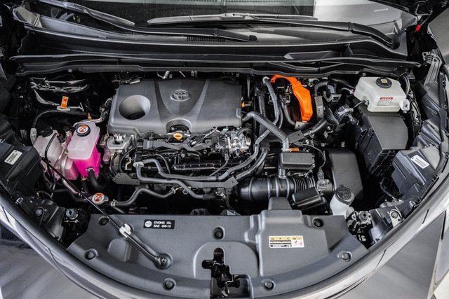 New 2026 Toyota Sienna XLE Woodland Edition AWD/4WD image 17