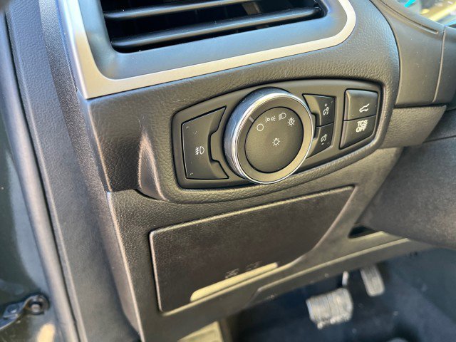 Used 2024 Ford Edge SEL w/ Convenience Package image 16