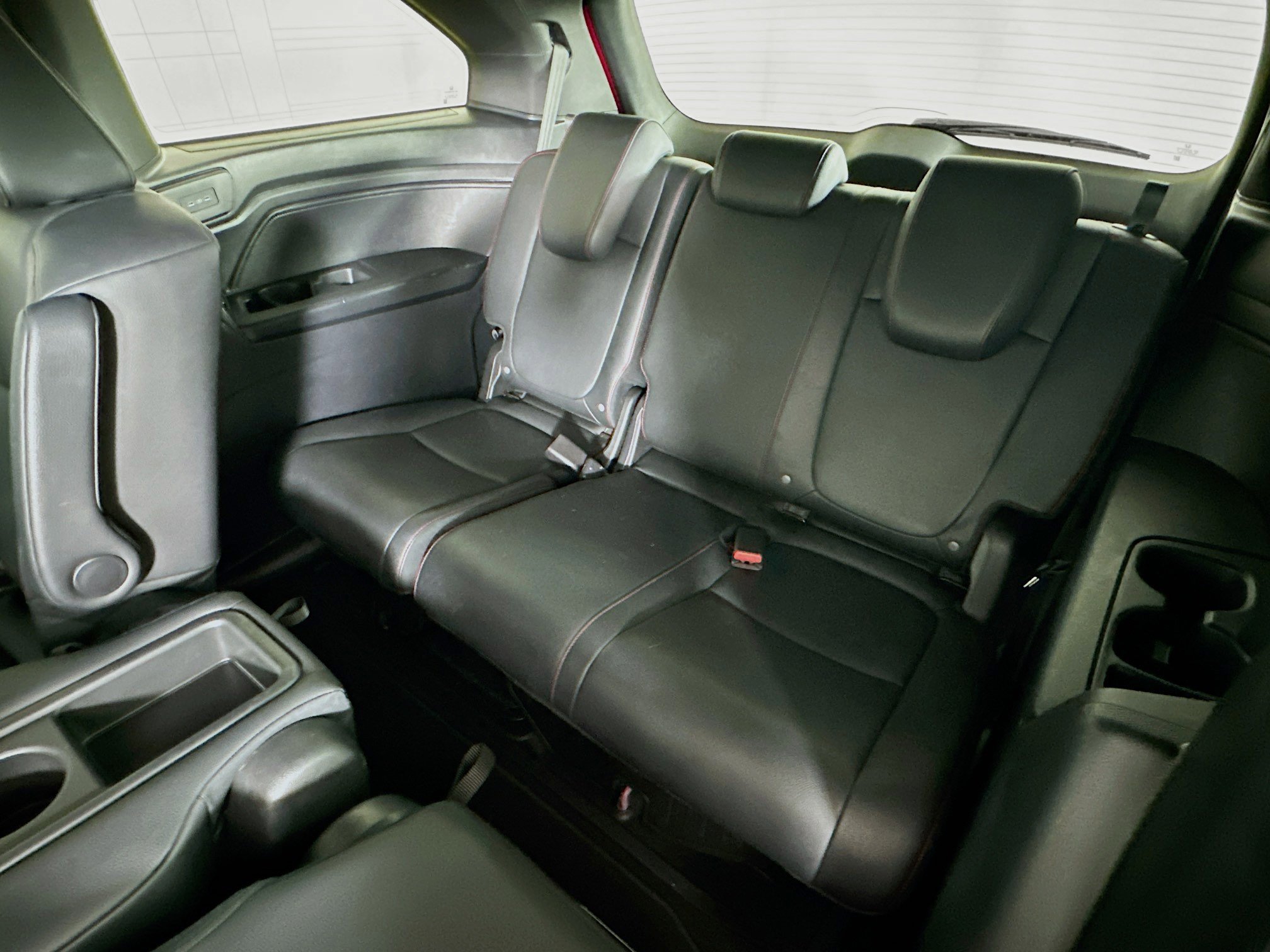Used 2025 Honda Odyssey Sport-L image 29