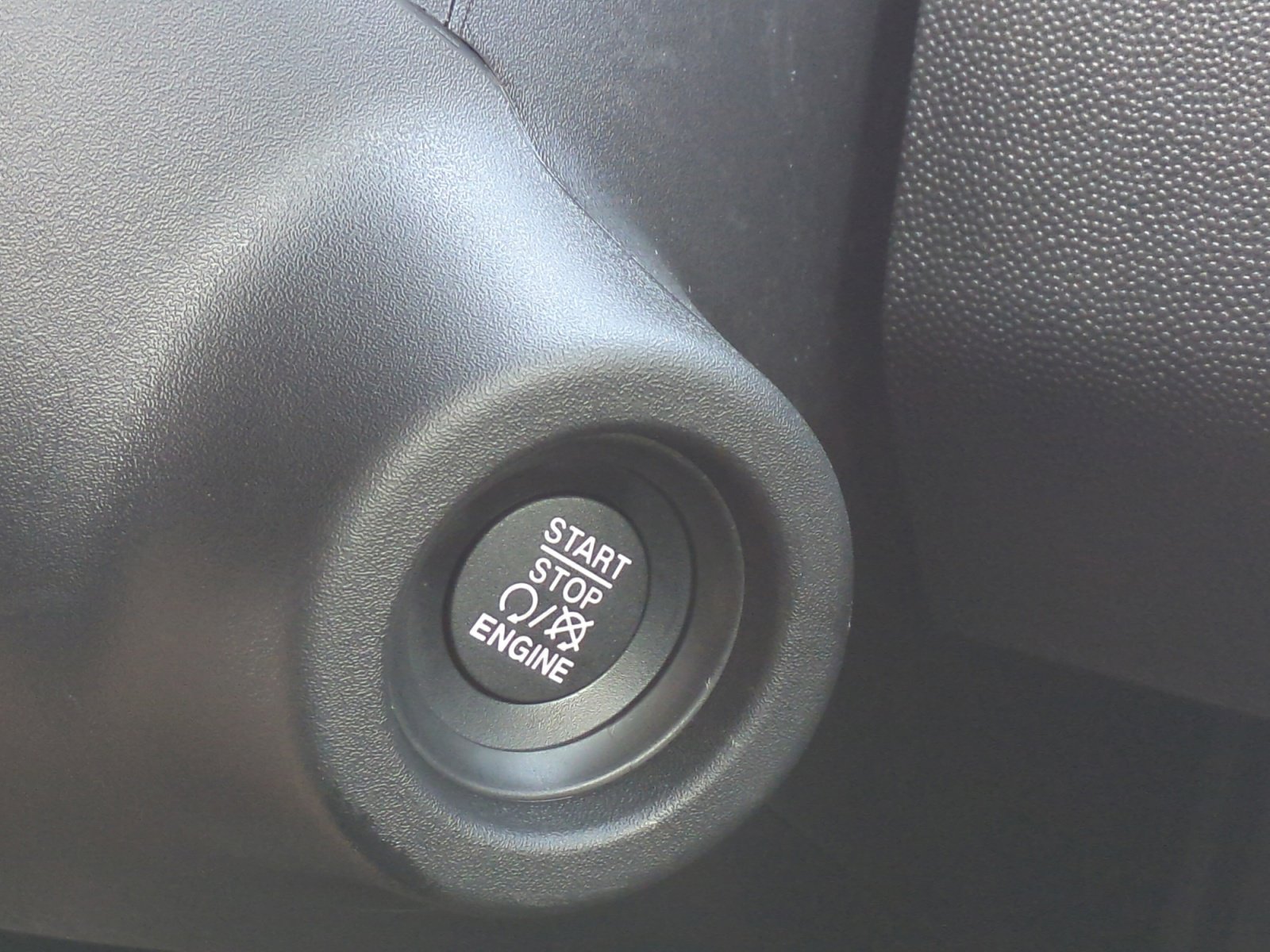 New 2025 RAM ProMaster 1500 w/ Convenience Group image 29