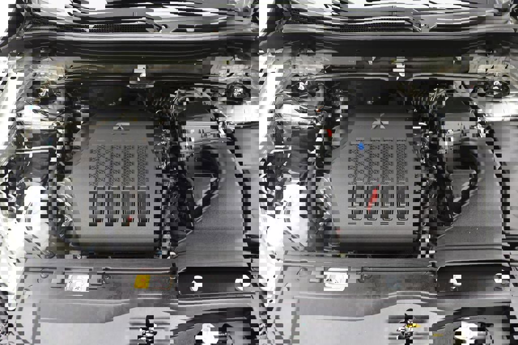 Used 2025 Mitsubishi Eclipse Cross SE image 26