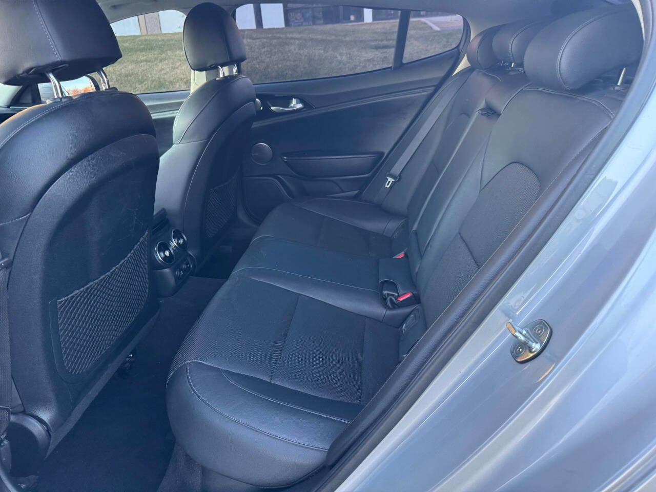 Used 2018 Kia Stinger Premium image 10