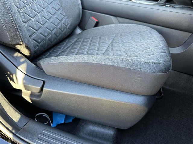 New 2026 Nissan Kicks SV image 9