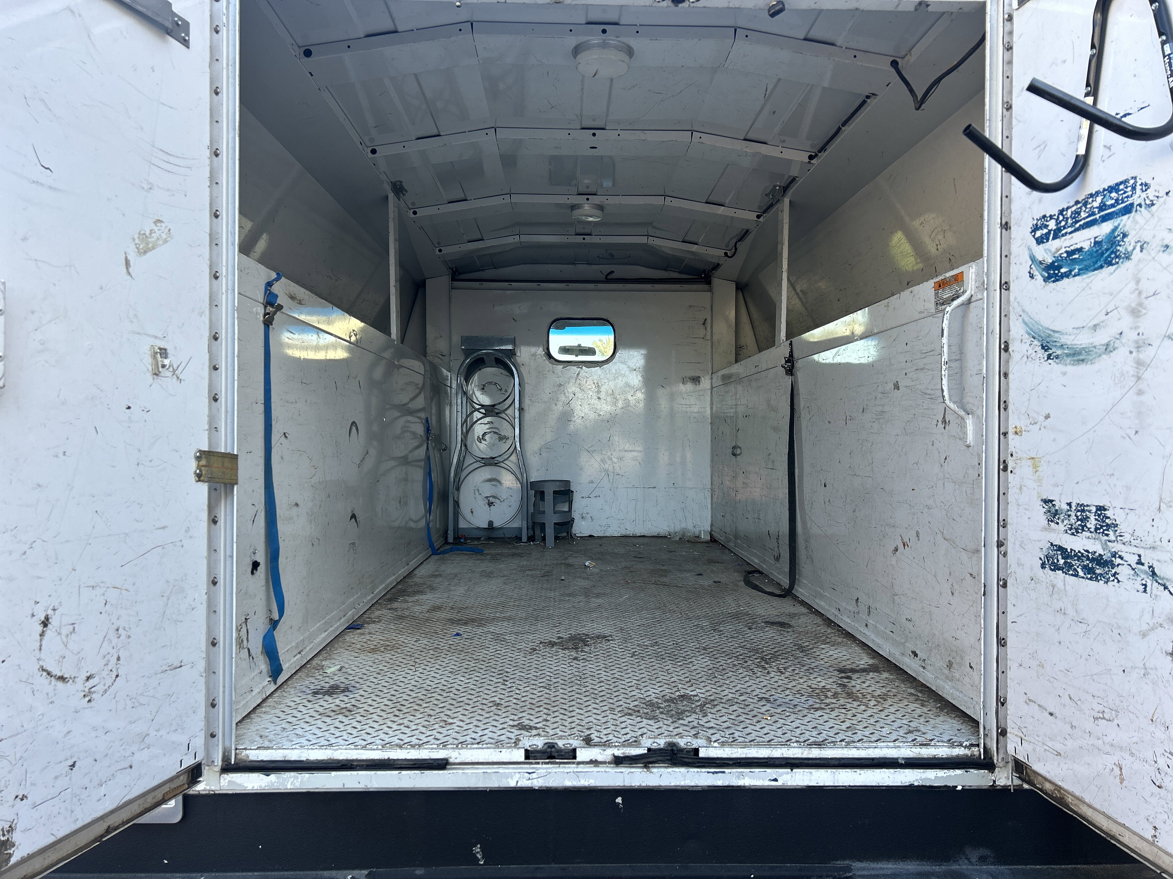 Used 2016 Ford E-350 and Econoline 350 Super Duty RWD image 32