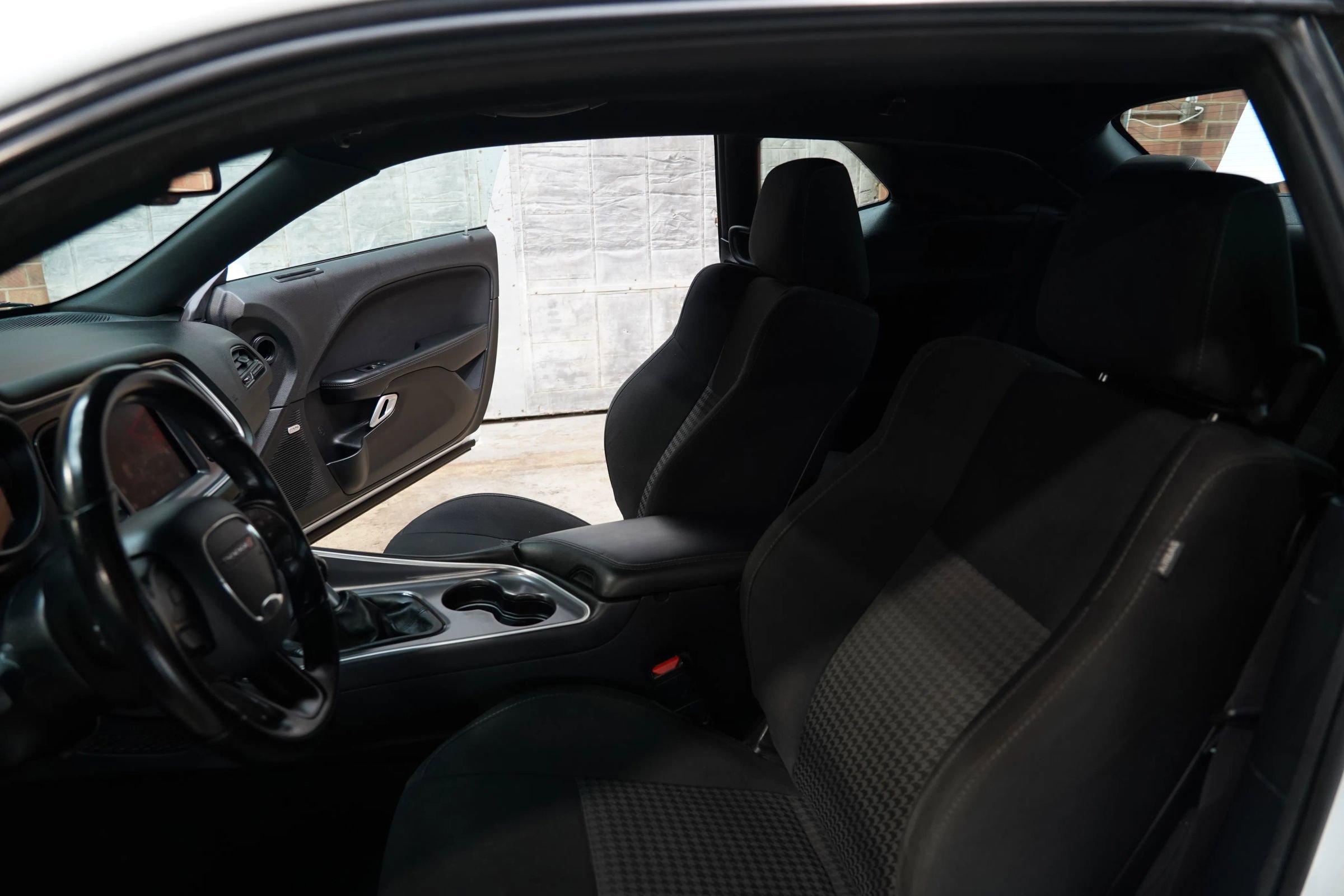 Used 2019 Dodge Challenger R/T w/ Blacktop Package image 43