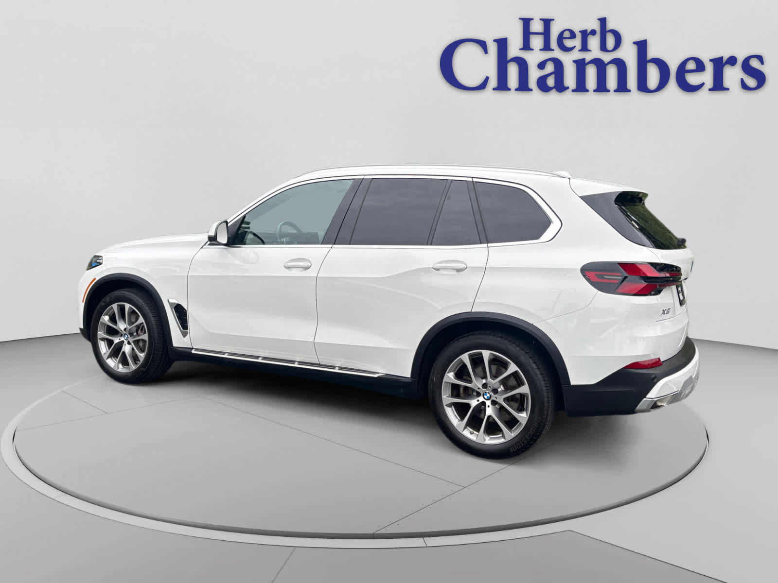 Used 2026 BMW X5 xDrive40i AWD/4WD image 9