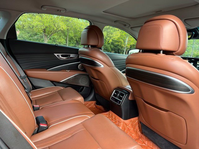 Used 2019 Kia K900 Luxury AWD/4WD image 19