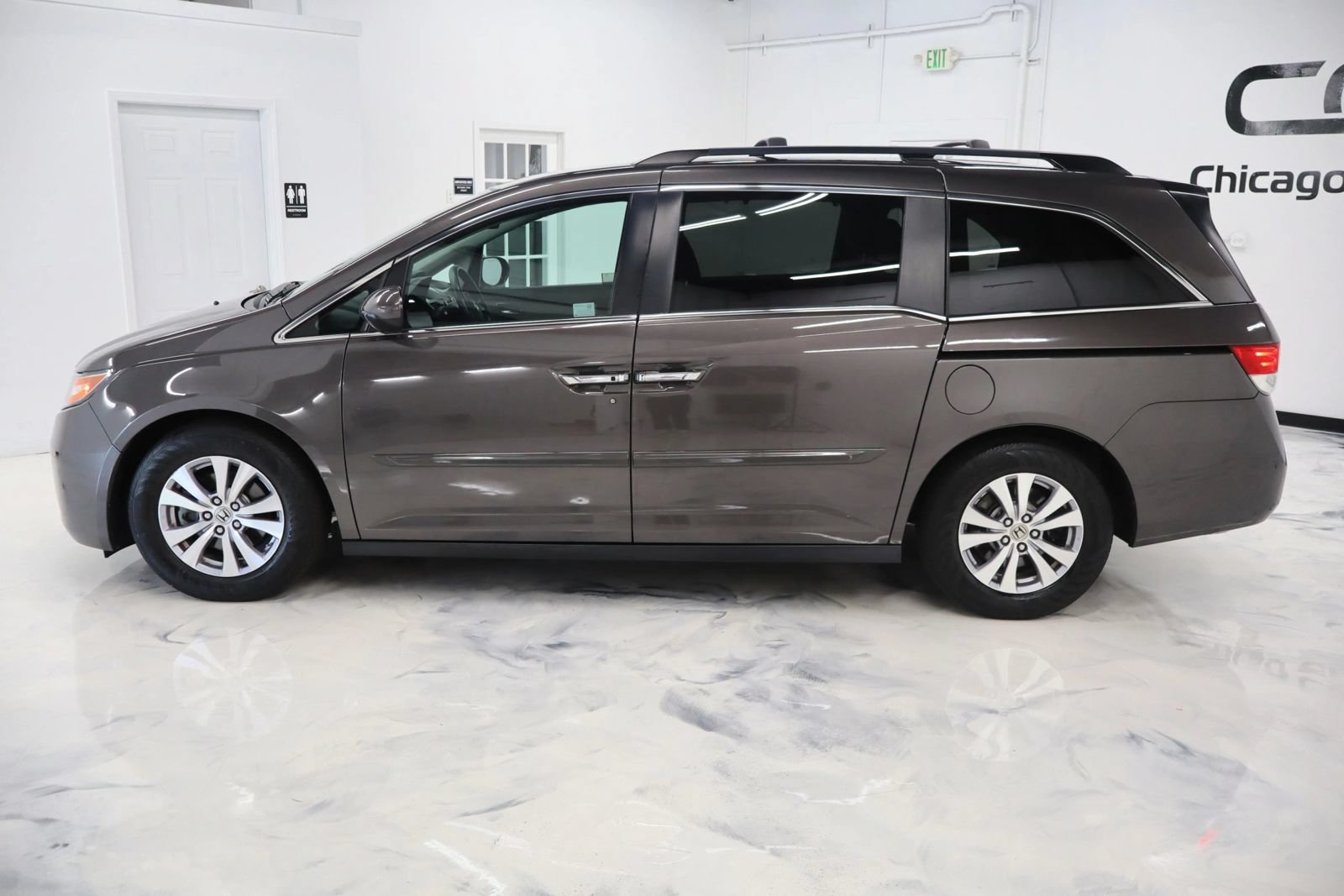 Used 2015 Honda Odyssey EX image 5