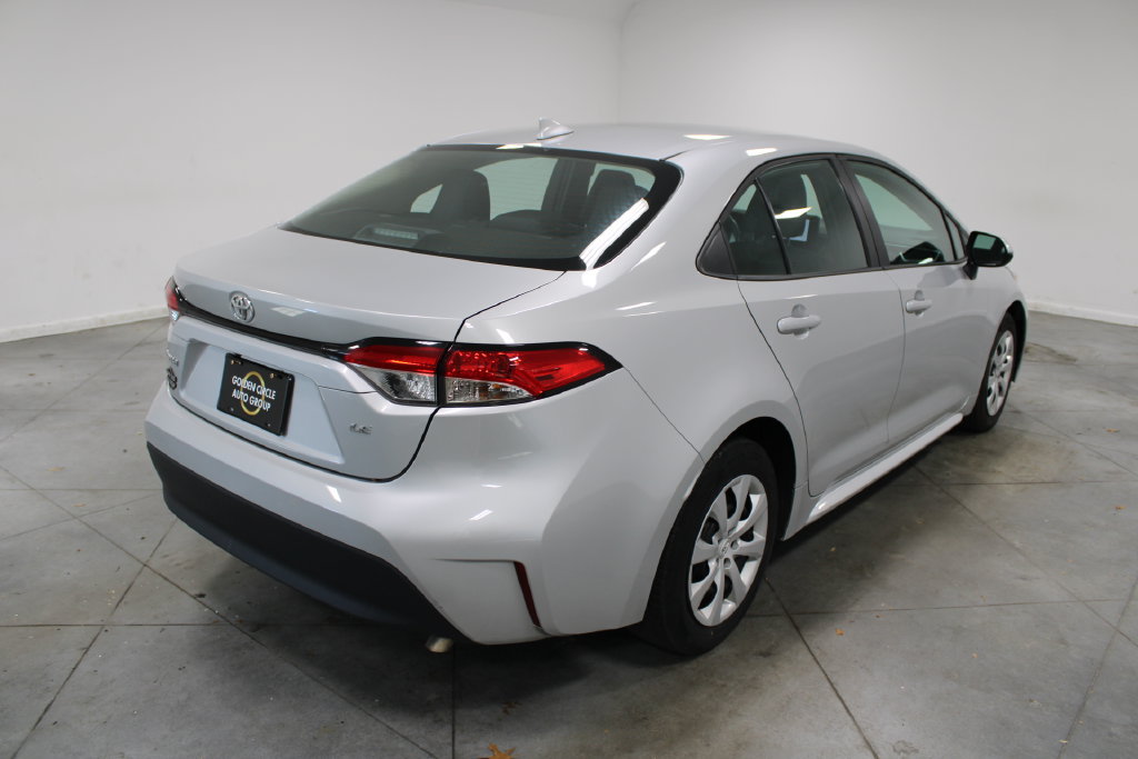 Used 2024 Toyota Corolla LE FWD image 9