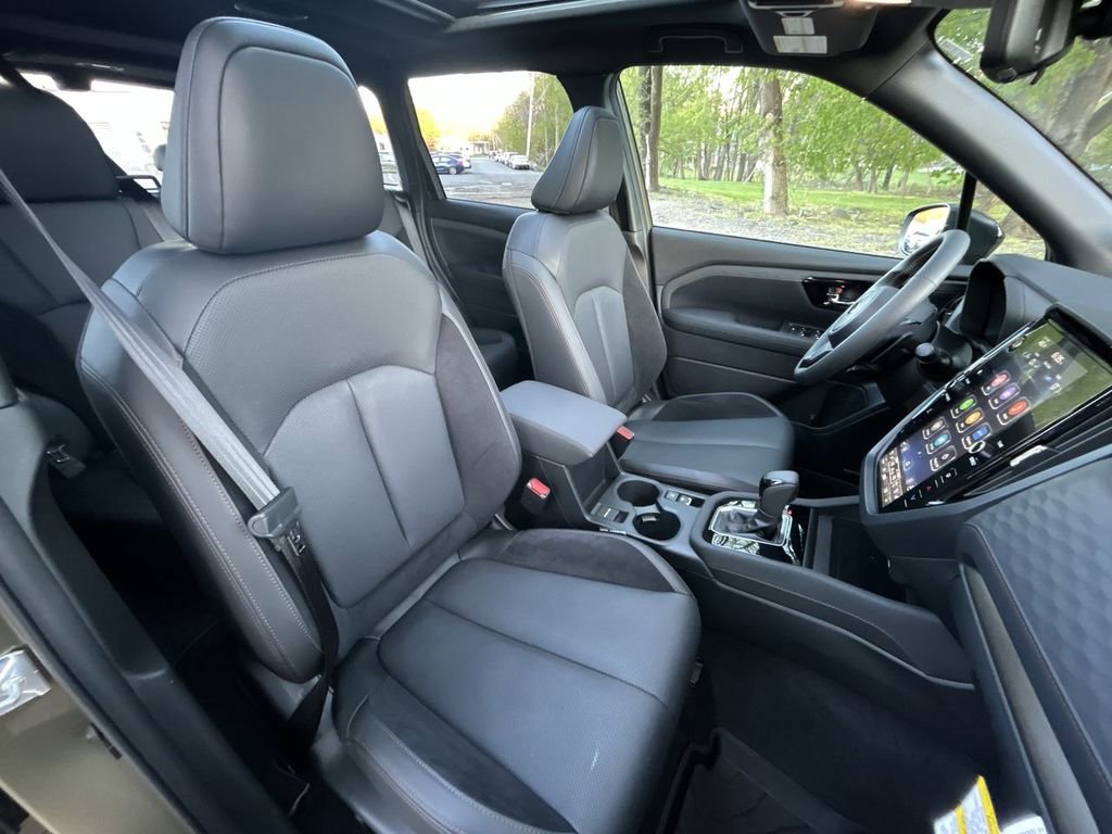 Certified 2025 Subaru Forester Touring AWD/4WD image 25