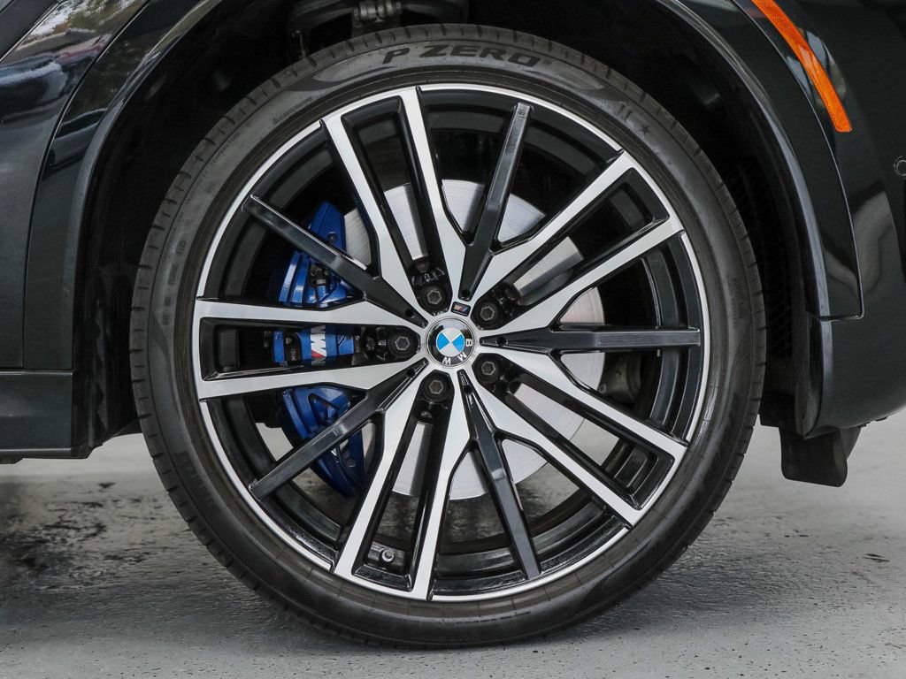 Used 2024 BMW X6 M60i AWD/4WD image 8